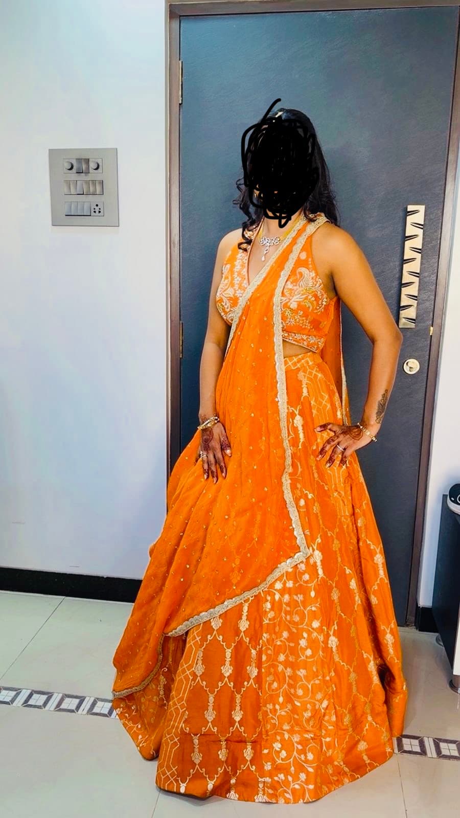Sakheri Chaniya choli with dupatta