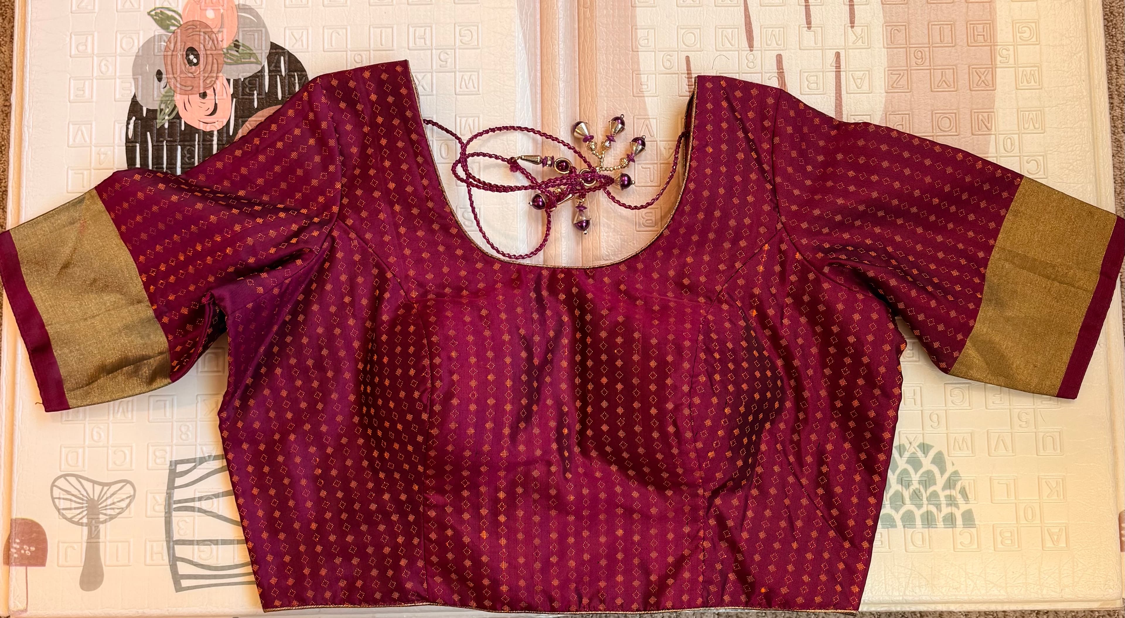 Blouse size 38