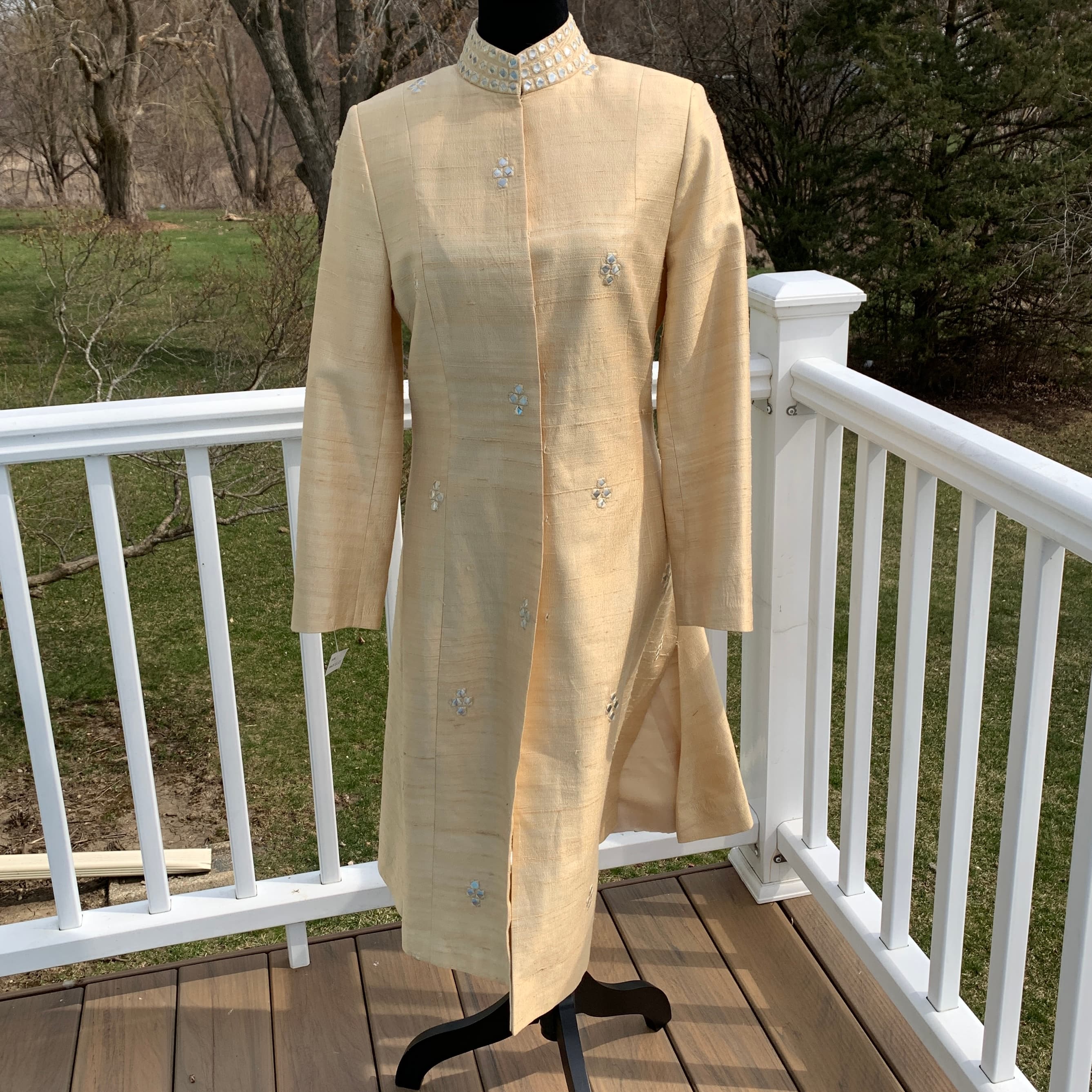 Sherwani Tunic Coat Woman's size 4 Raw silk
