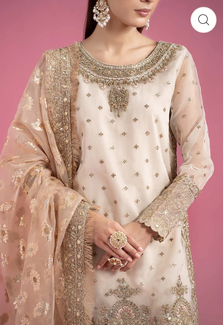 Salwar suit