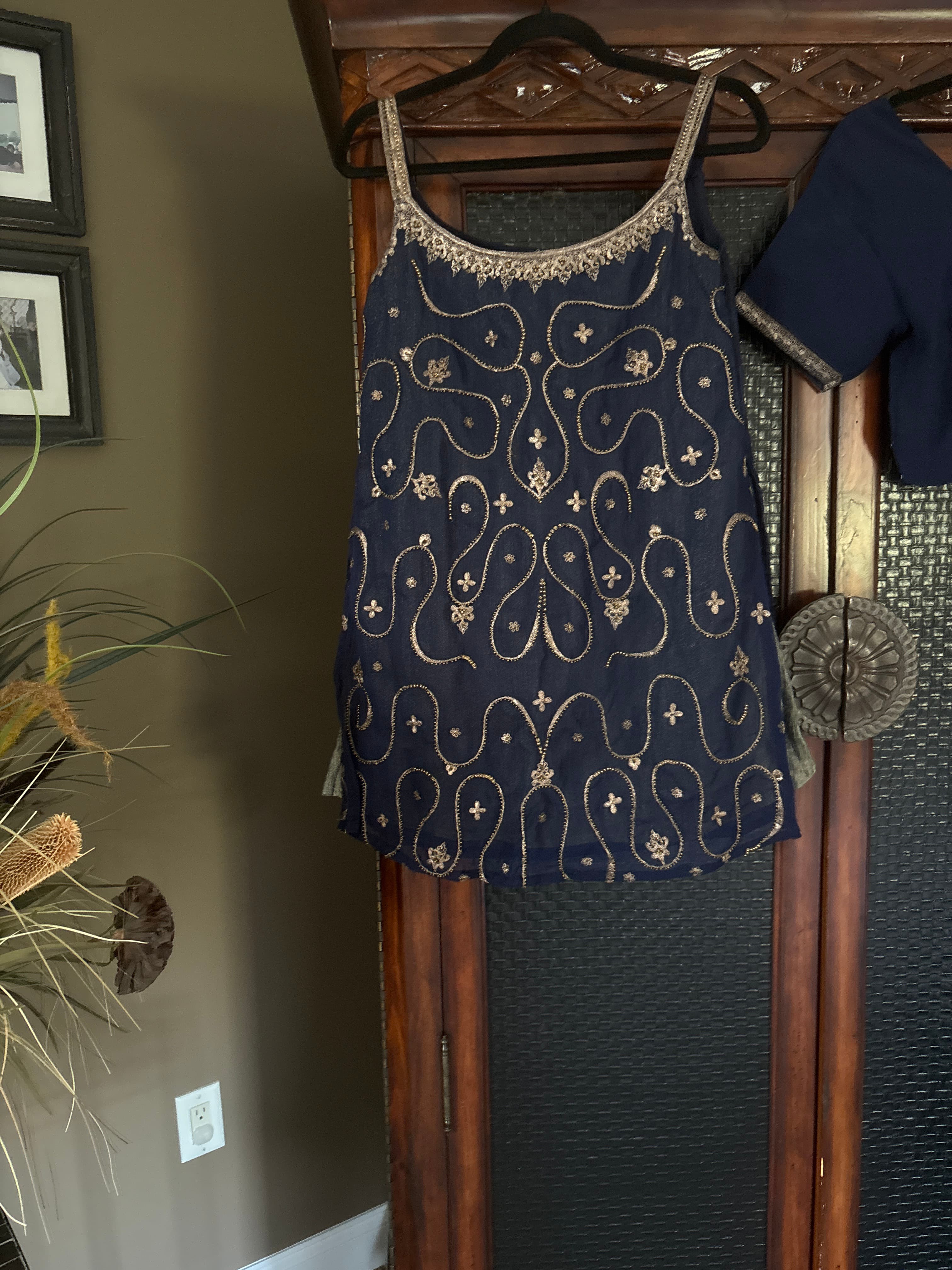 Elegant Navy Blue Salwar Suit with Gold Embroidery - Pre-loved