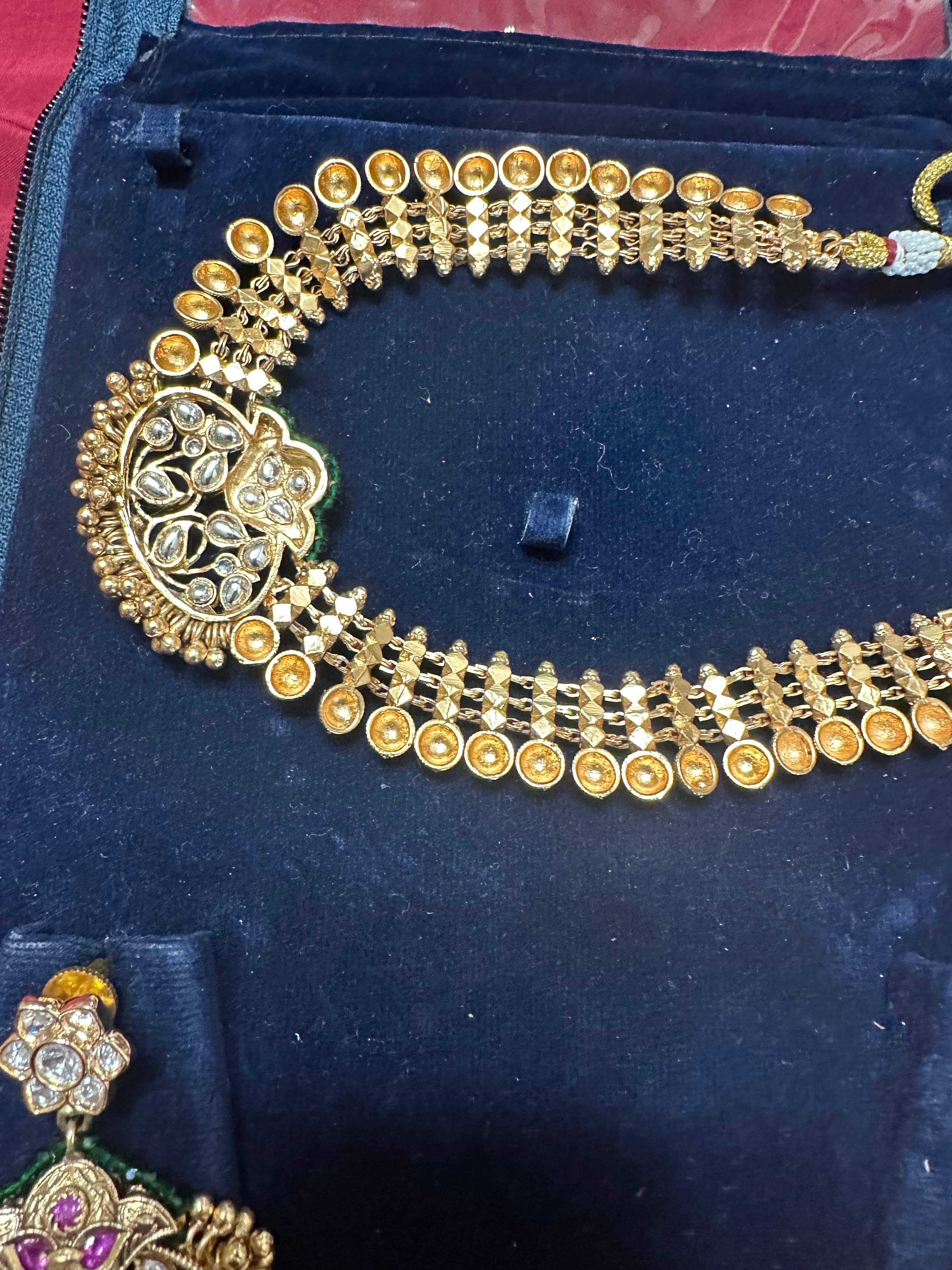 kundan with gold plated
