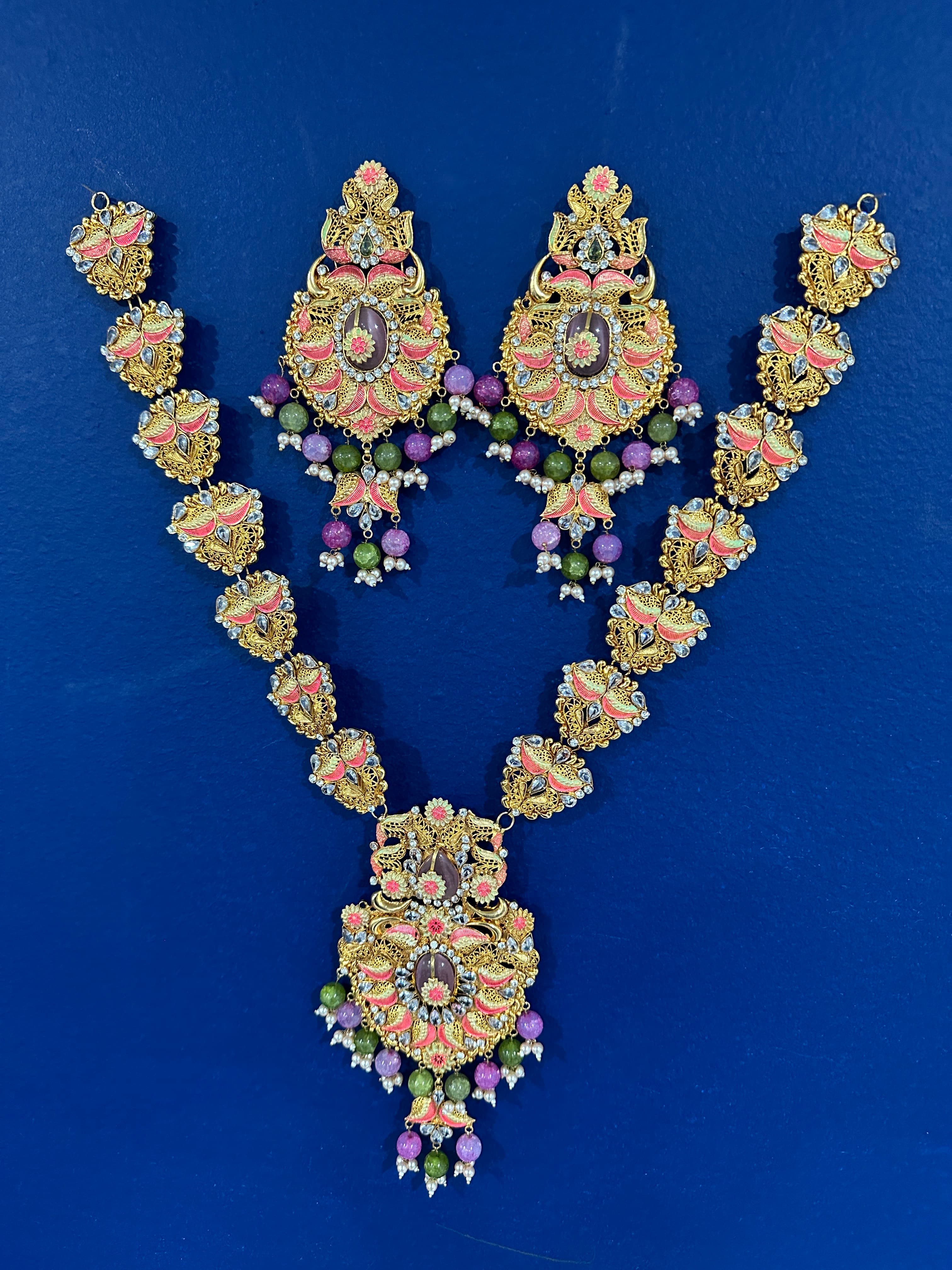 Gold-Tone Indian Bridal Jewelry Set – Necklace & Statement E